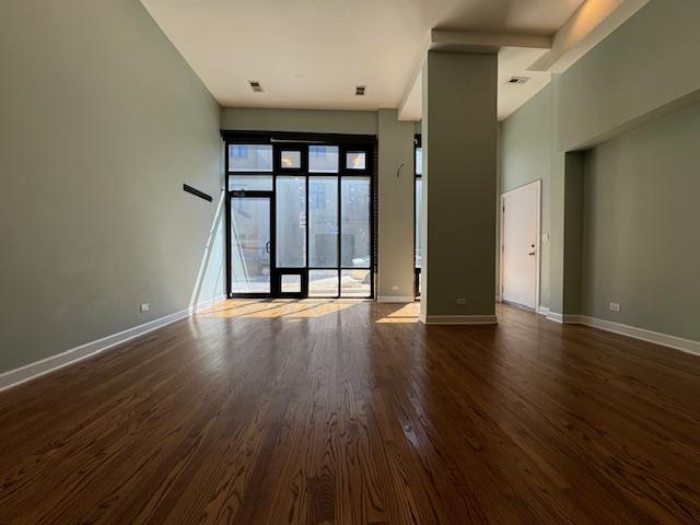 Building Photo - 1 bedroom in Chicago IL 60622