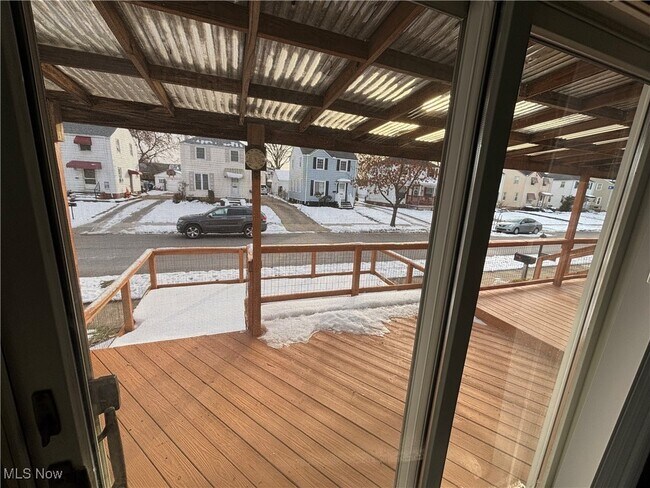 Building Photo - 4739 W 125th St