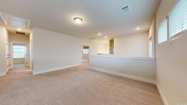 Building Photo - 11526 Hollering Pass