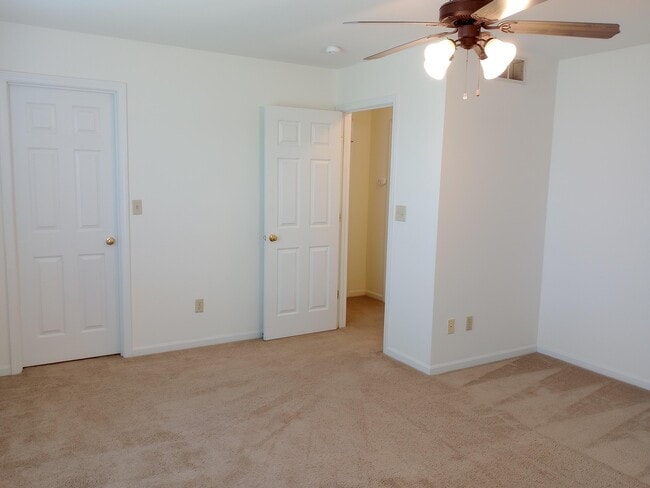 Building Photo - 3517 Prescott Dr