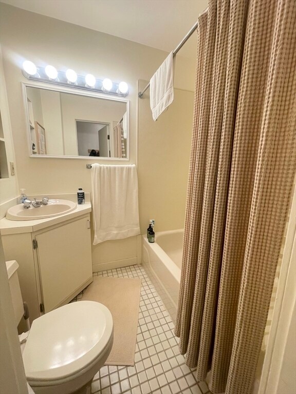 Building Photo - 68 Myrtle St