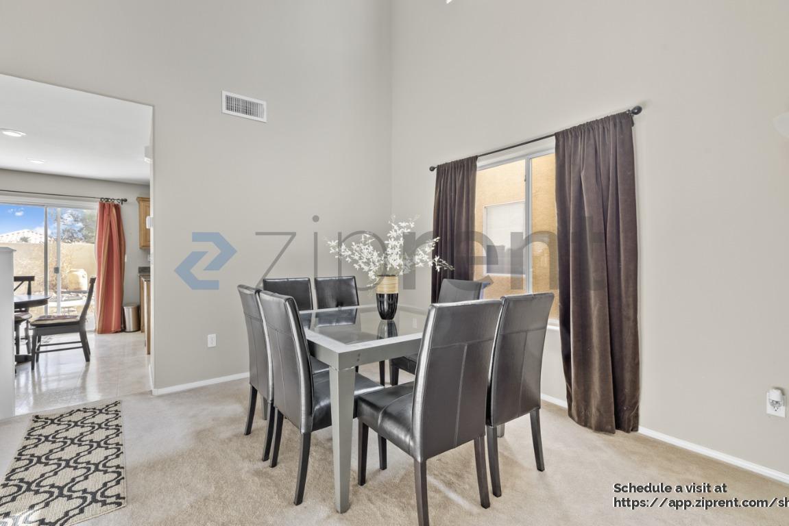 Building Photo - 5580 Avent Ferry St