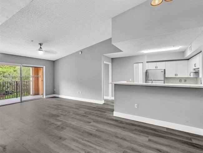 Building Photo - 2071 Renaissance Blvd