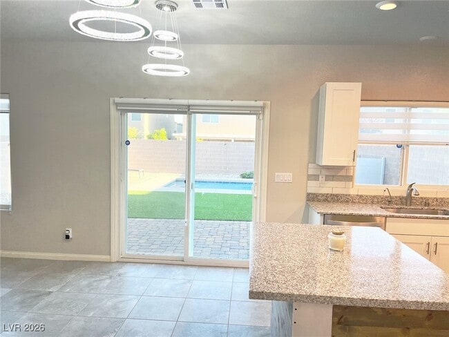 Building Photo - 4461 Lantern Point Ave