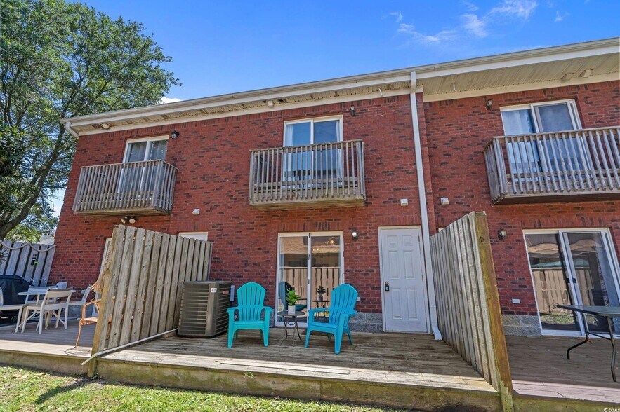 Building Photo - 2101 Firebird Ln