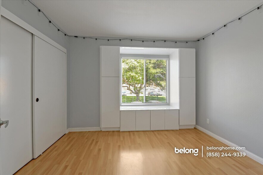 Building Photo - 4212 Vista Panorama Way