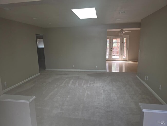Building Photo - 3013 Devita Dr