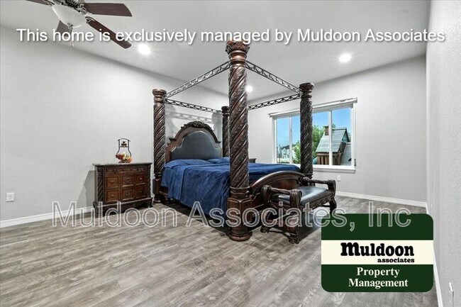 Building Photo - 13569 Park Meadows Dr