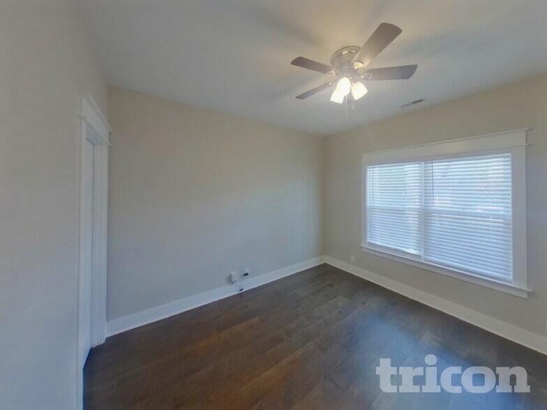 Building Photo - 228 Rockcastle Dr