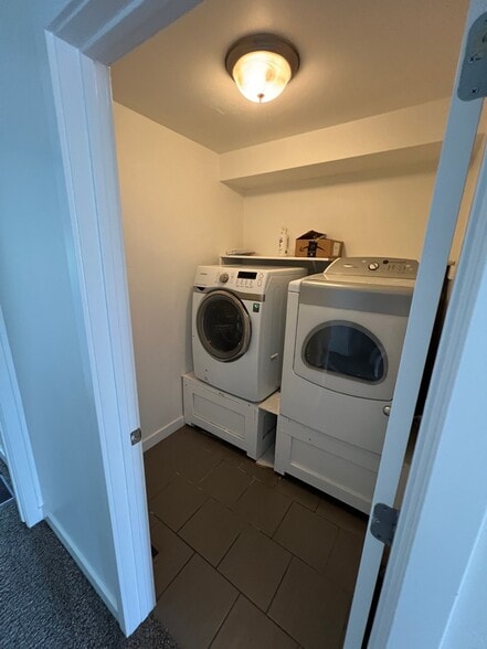 Building Photo - 7562 San Savino Way