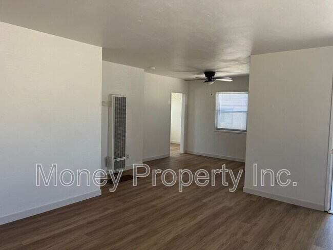 Building Photo - 5363 Bonita Dr