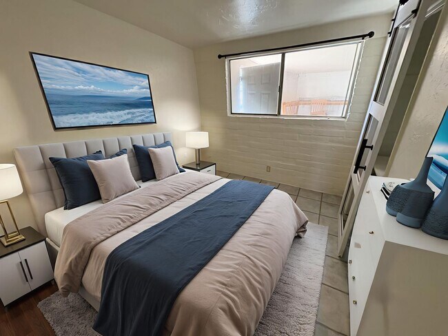 Building Photo - Great central location on cul-de-sac