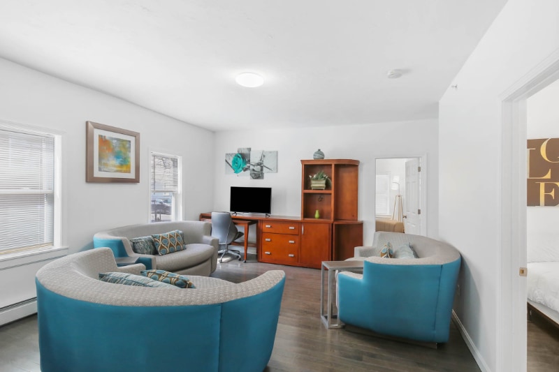 Building Photo - 15 Hawley St