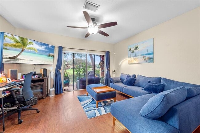 Building Photo - 5921 Riverside Ave