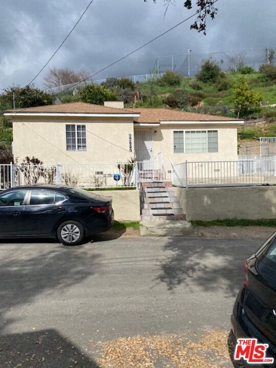 Primary Photo - 6507 Alta Gracia Dr