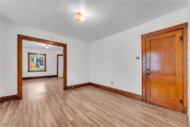 Building Photo - 508 Hammel St