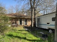 Building Photo - 207 Co Rd 1739