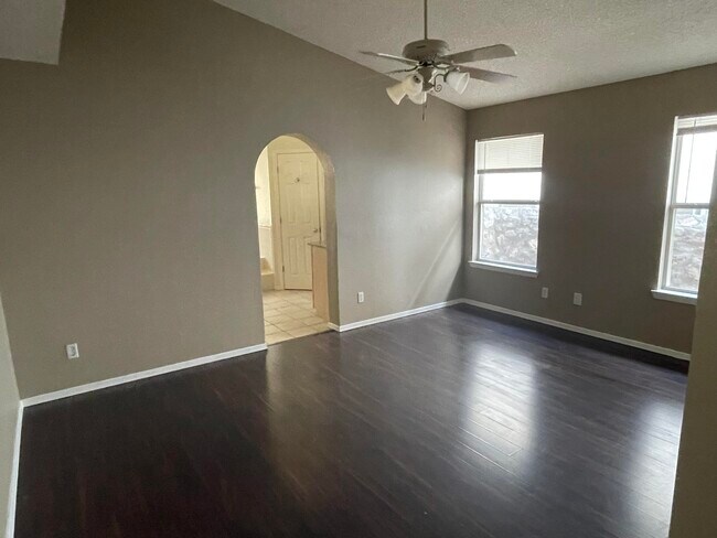 Building Photo - 1416 Black Ridge Dr