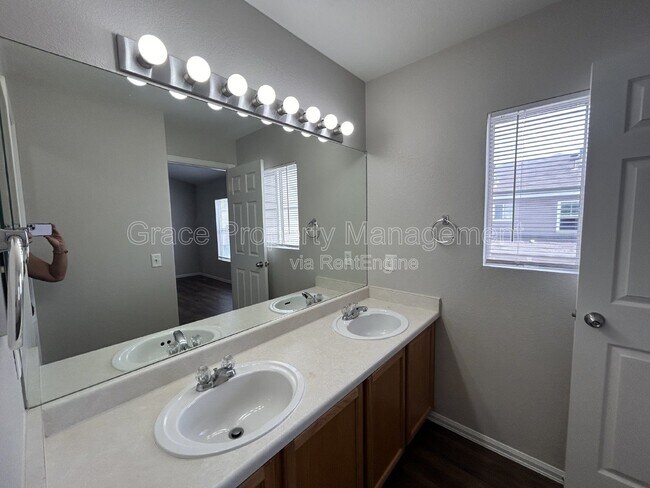 Building Photo - 9758 Laredo St.