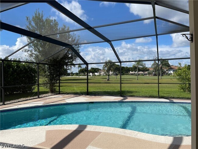 Building Photo - 255 Pine Valley Cir