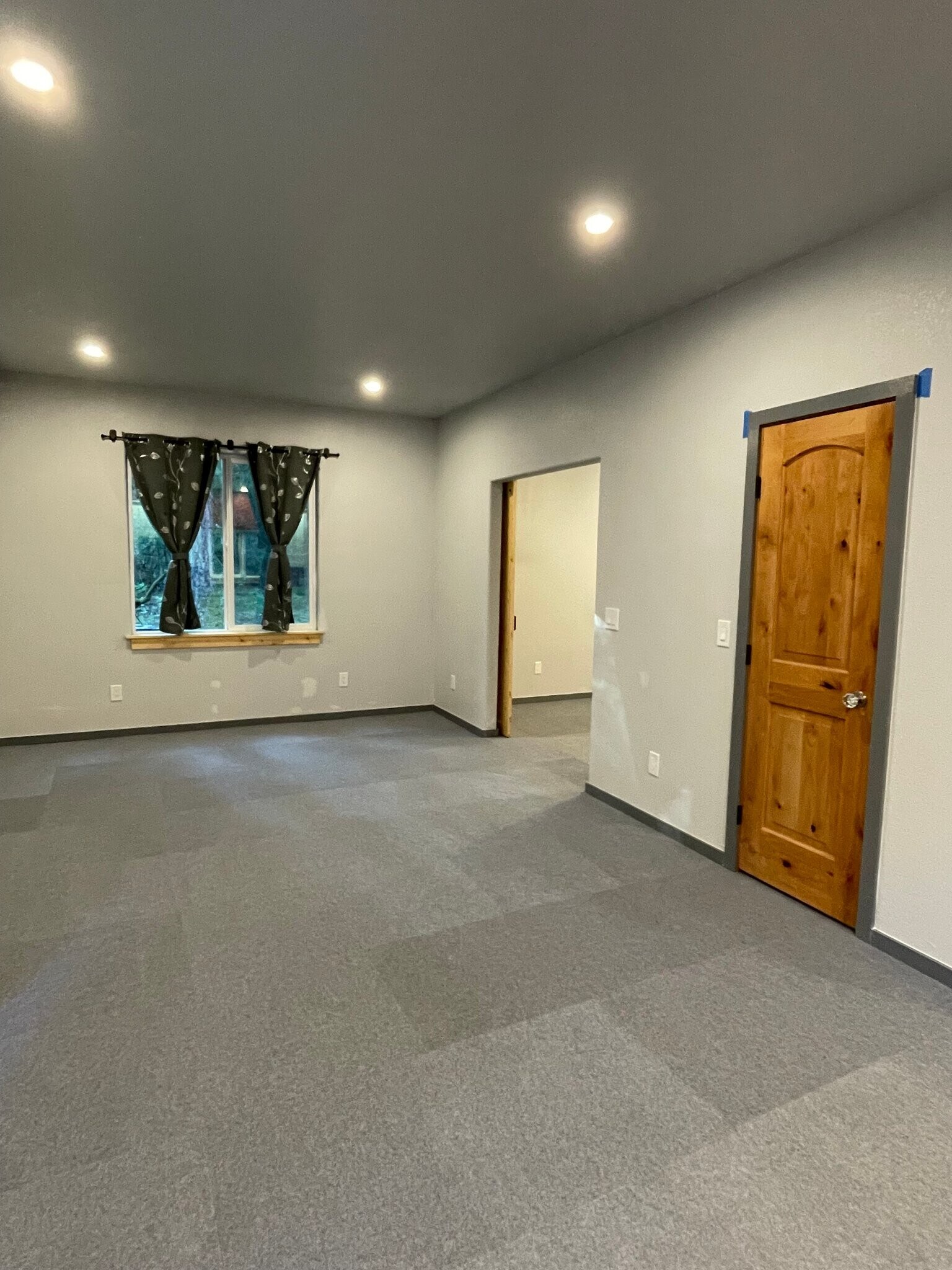 Building Photo - 12570 Mays Canyon Rd