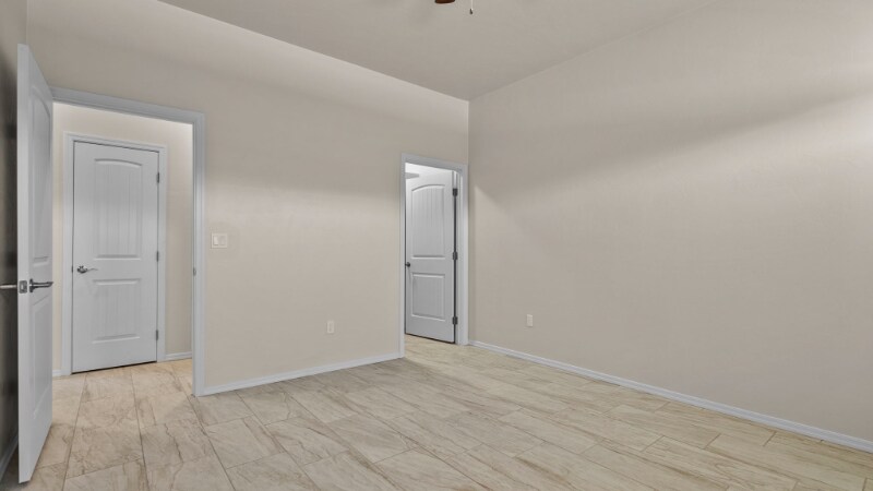 Building Photo - 1601 Golden Gate Wy