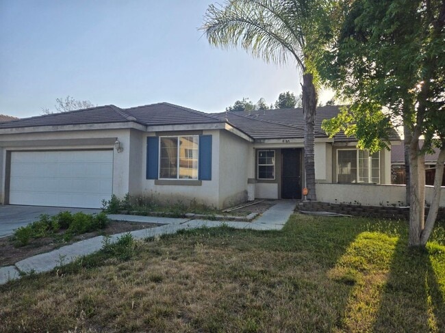 Building Photo - 421 Steiner Dr