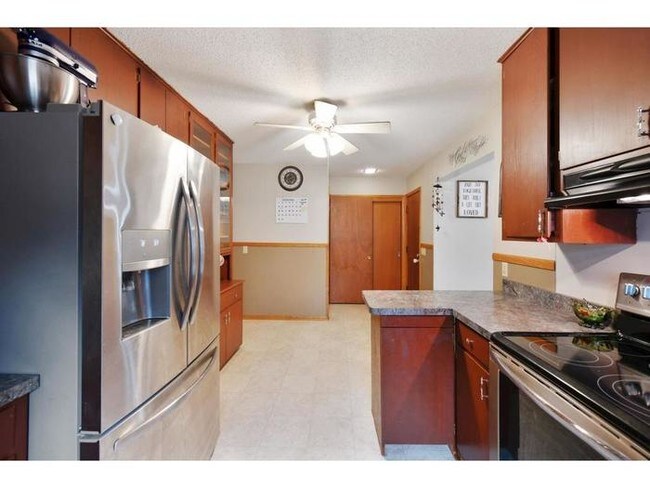 Building Photo - Beautiful Ranch Style 3BR 2BA Home in Milaca