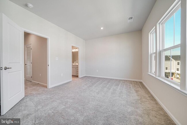 Building Photo - 4724 Torrey Ln