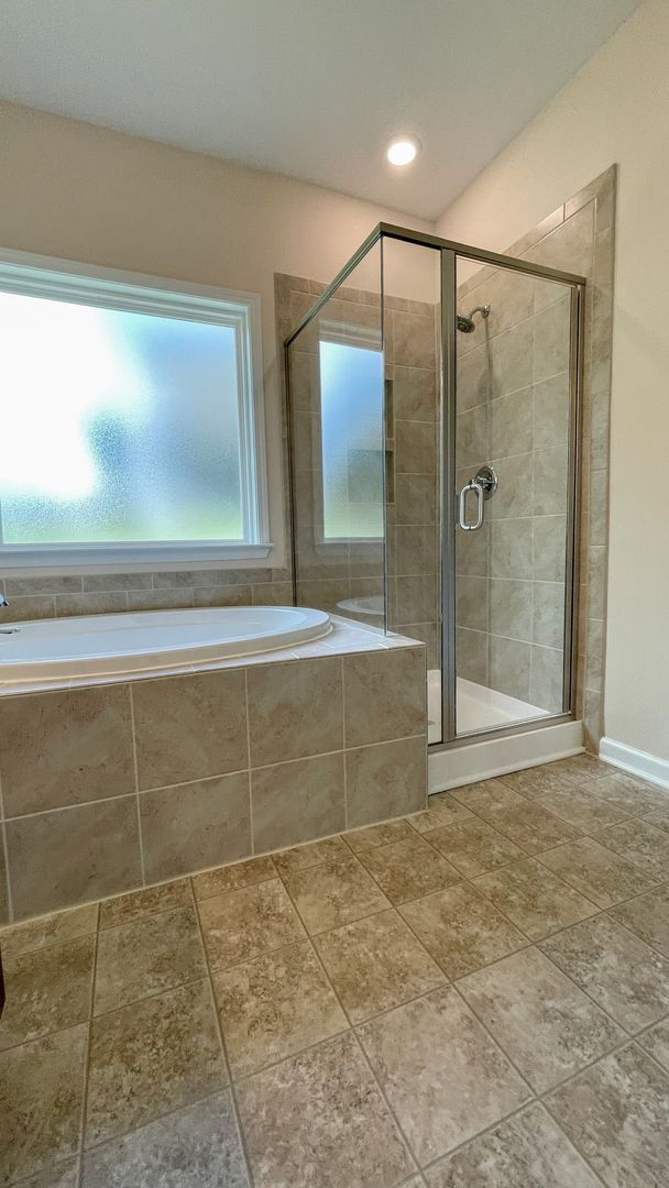 Building Photo - Beautiful home featuring 4 Bedrooms, 3 Full Baths, Flex Space/Office located in the highly sought...