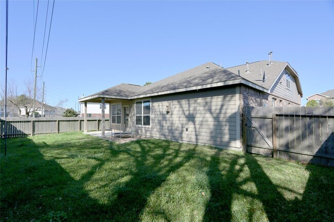 Building Photo - 24339 Goodwin Dr