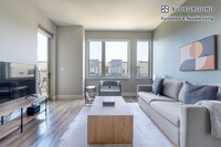 Building Photo - 565 San Antonio Rd