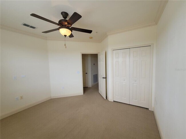 Building Photo - 2780 Bella Vista Dr