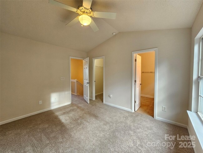 Building Photo - 12340 Honey Hill Ln