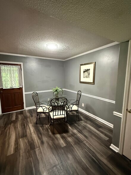 Dining Area - 4388 Barrington Pl