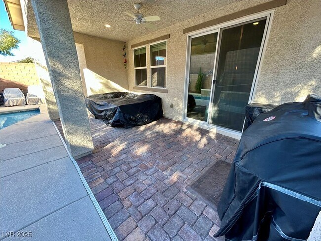 Building Photo - 2927 Ventana Ridge Ave