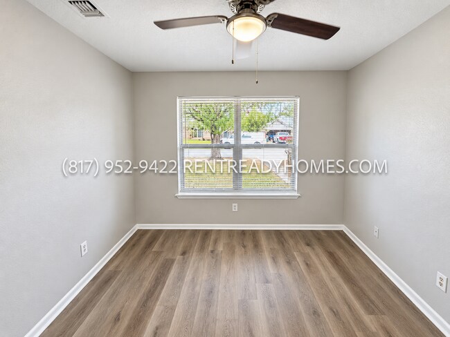 Building Photo - 2528 Pinon Ct