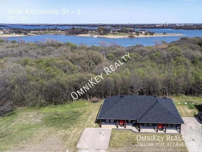 Building Photo - 3606 Kayewood St
