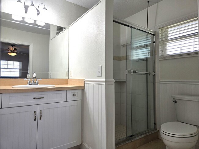 Building Photo - 3/2 in Clermont - No HOA