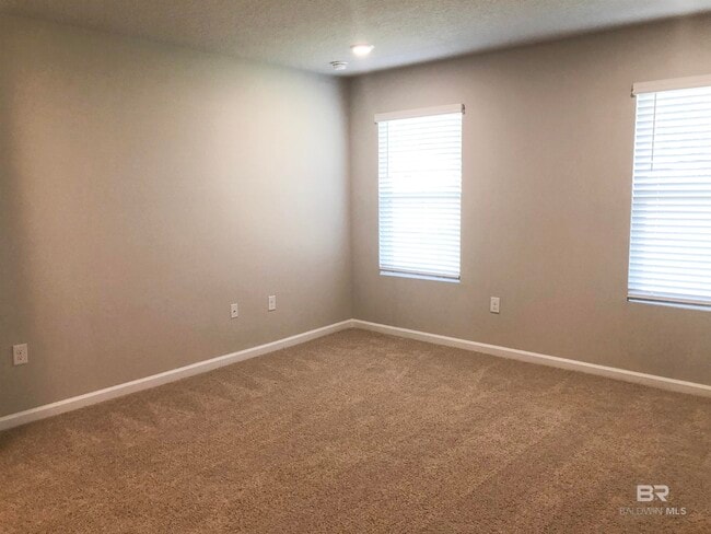 Building Photo - 723 Amador Avenue