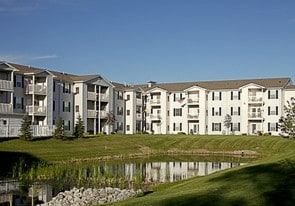 Building Photo - Crestmount Senior Apartments