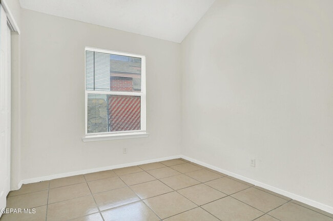 Building Photo - 7212 Westover Dr