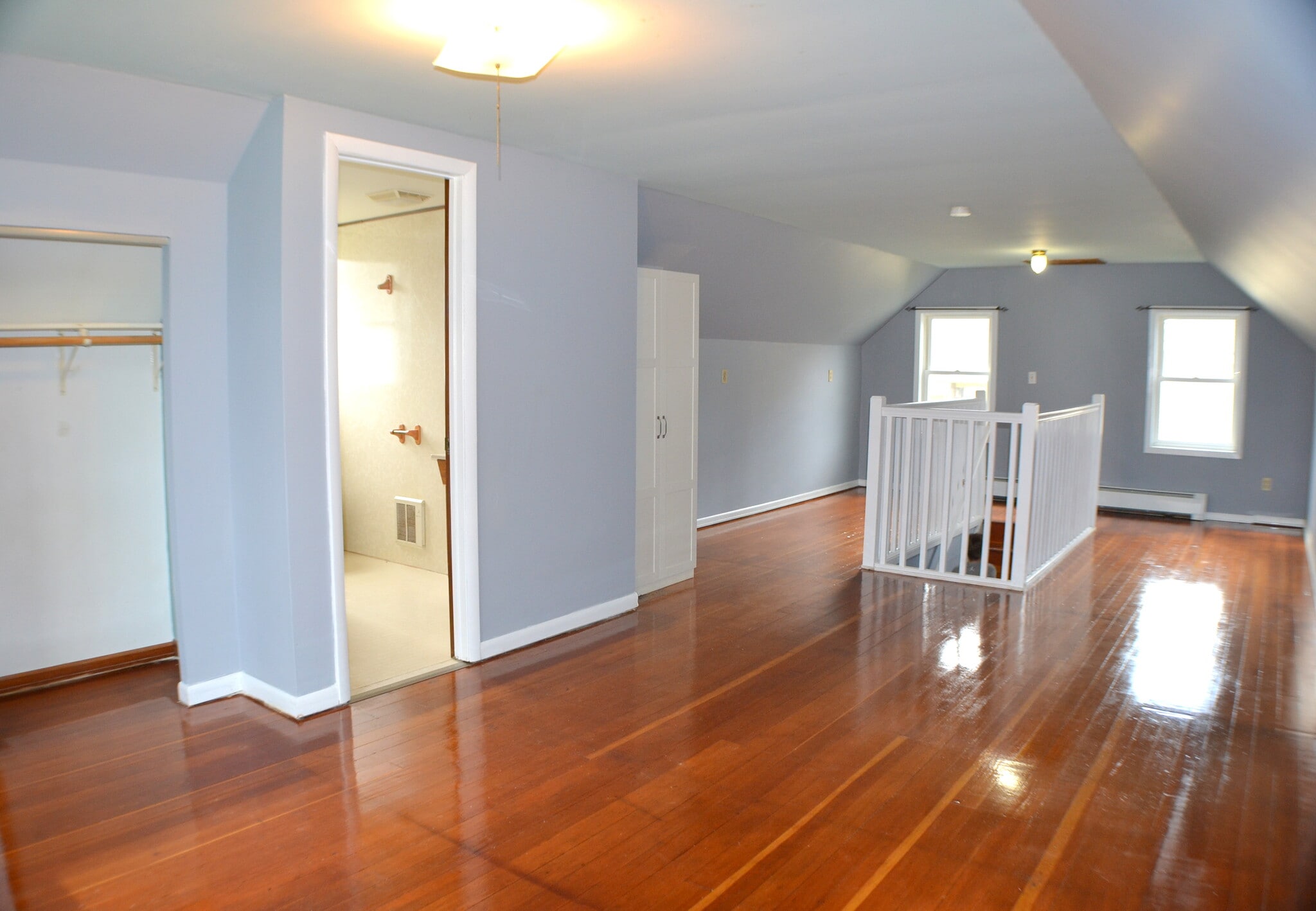 Upstair bedroom - 605 Iowa Ave