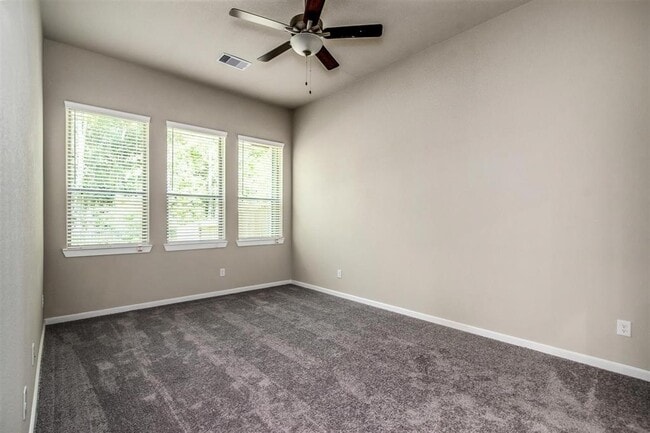 Building Photo - 235 N Spotted Fern Dr