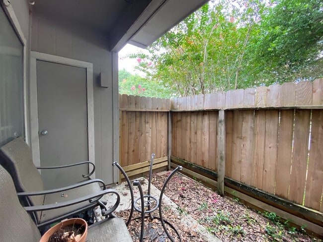 Building Photo - 7950 N Stadium Dr