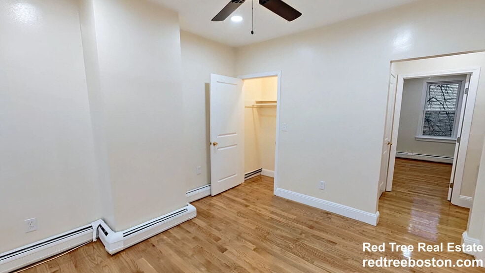 Building Photo - 49 Cameron St