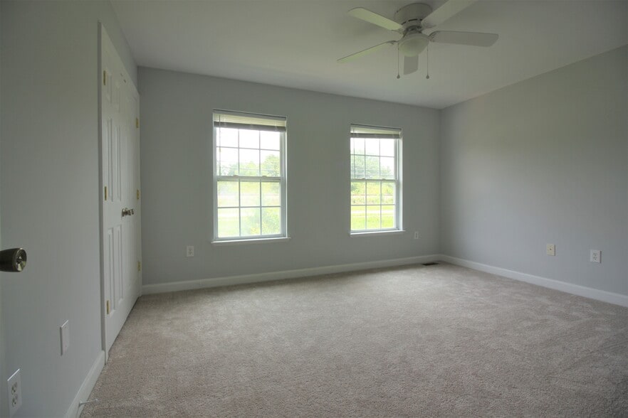 Building Photo - 6929 Old Concord Rd