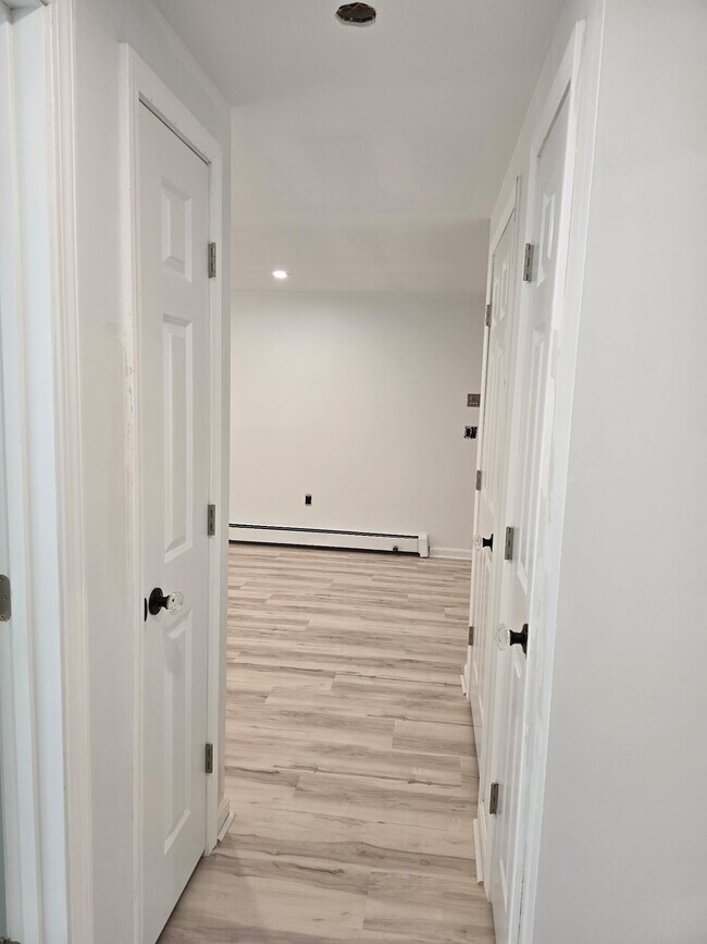 Building Photo - 2200 White Cedar Blvd