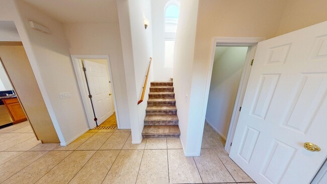 Building Photo - COASTAL Living | Blocks from the beach