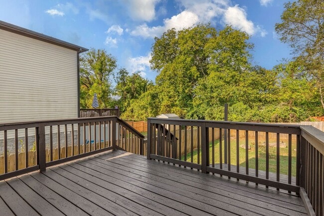 Building Photo - East Nashville Rental!